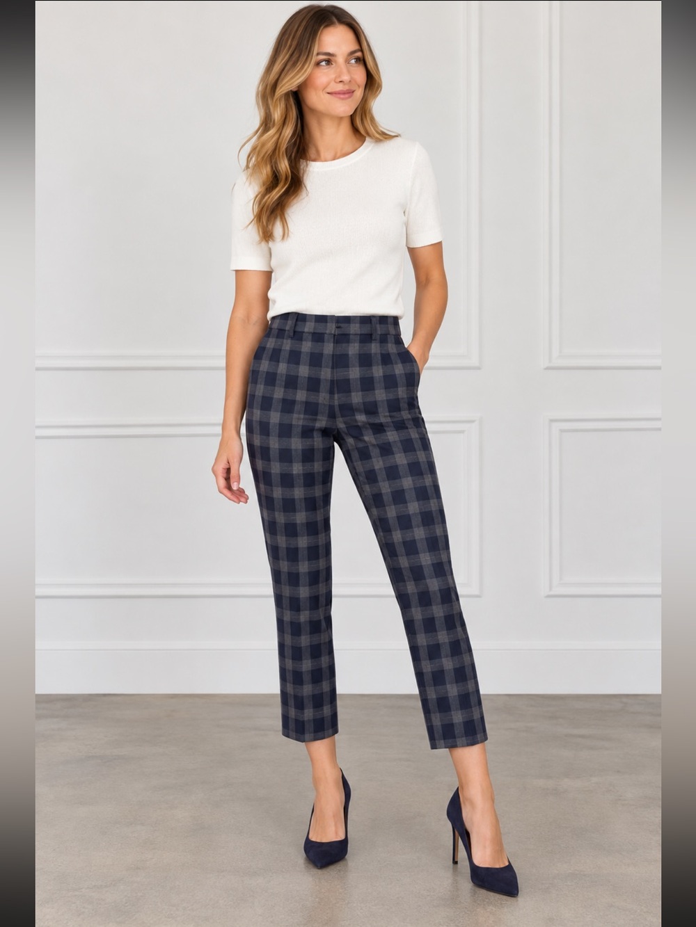 Banana Republic Logan Crop Plaid Pants Size 8 Navy